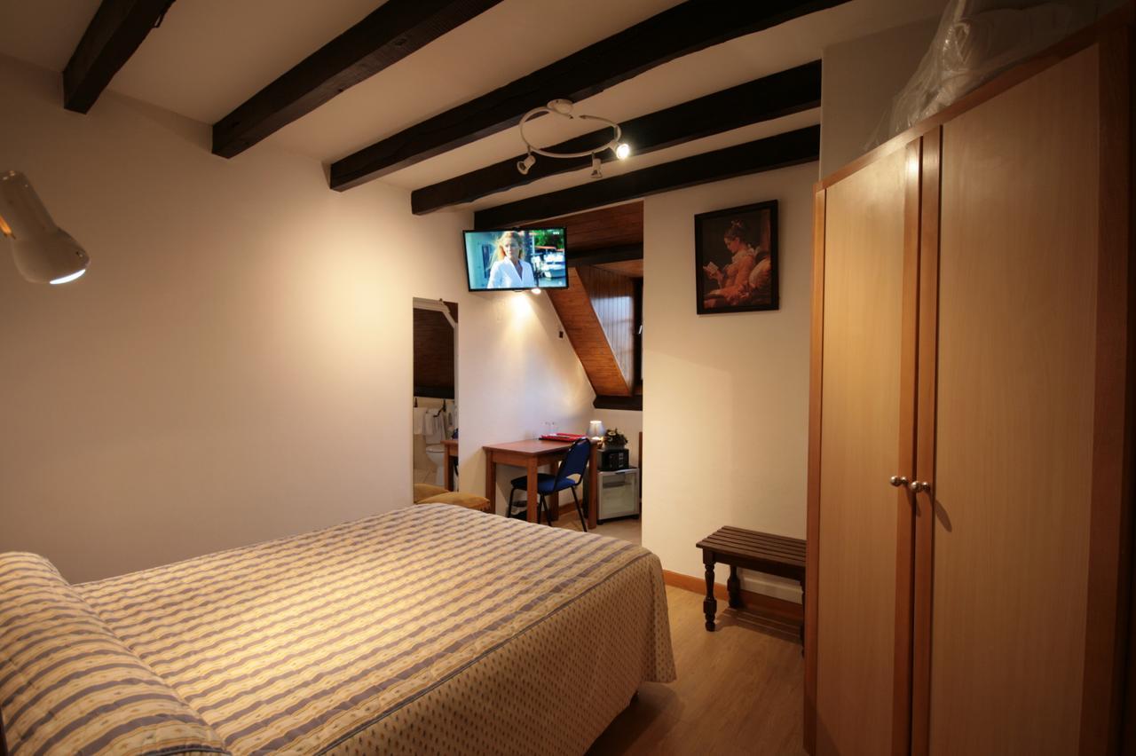 Hotel Logis La Diege 2*
